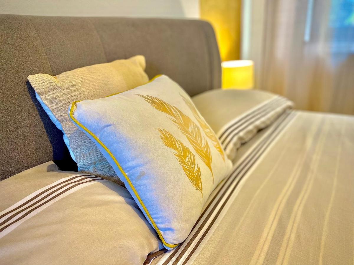 Golden Suite Marta Malpensa Milano-Laghi 布斯托阿西齐奥 外观 照片
